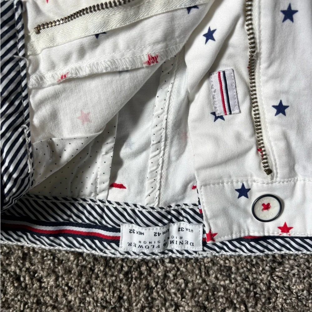 Denim & Flower White Shorts with Red and Blue Stars - Picture 3 of 3